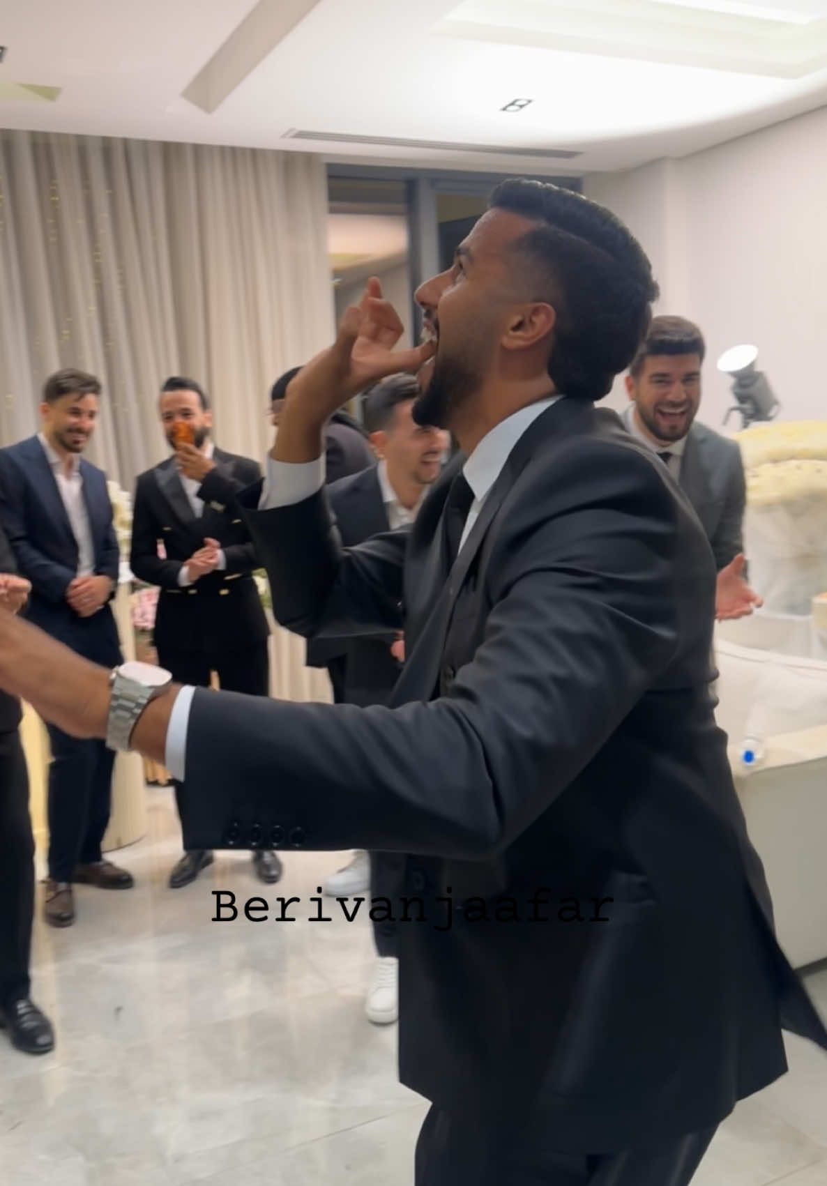 @بيري 🎙️
