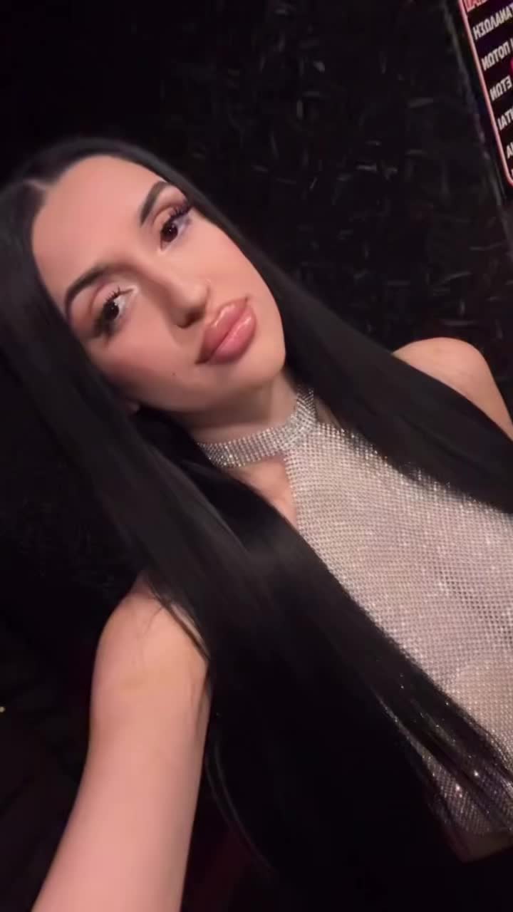 @nela