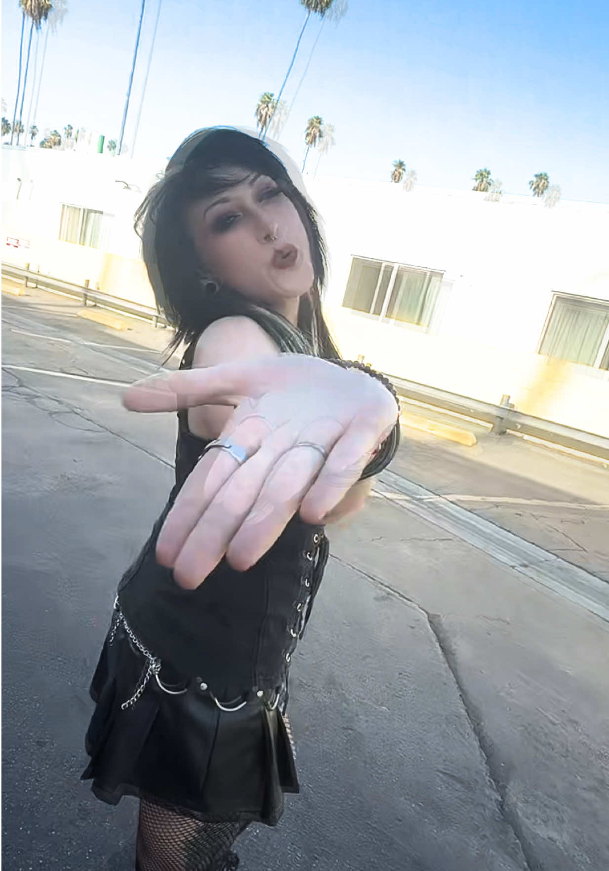 @☆ NIKKI GNARZ ☆