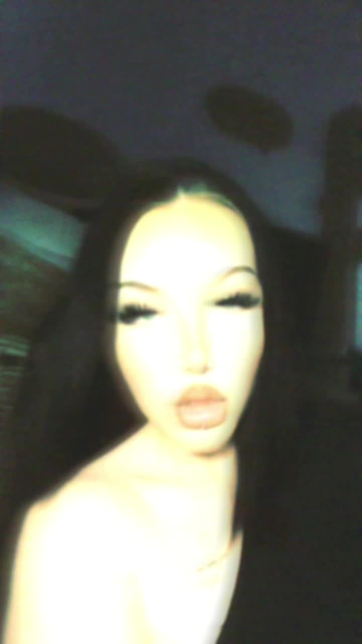 @crystaltayxxo