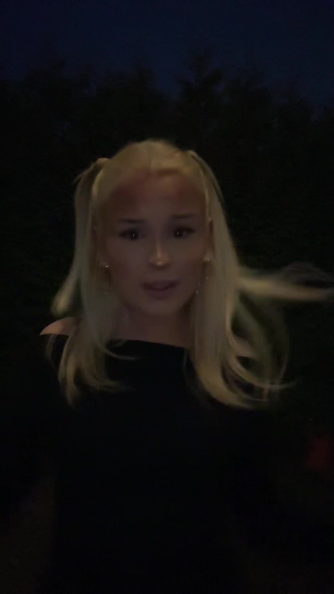 @𝐄𝐧𝐧𝐢꧂