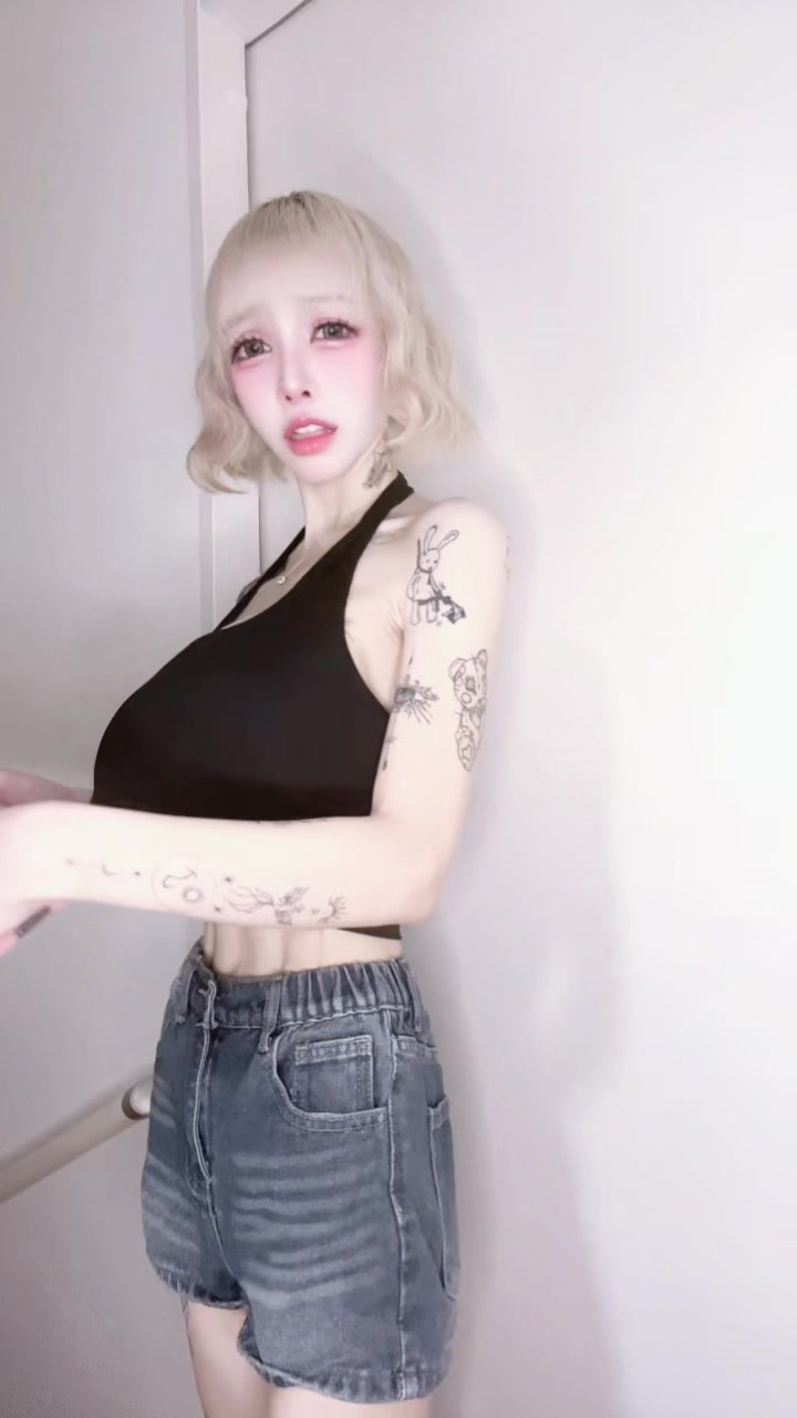 @Bella[ベラ]