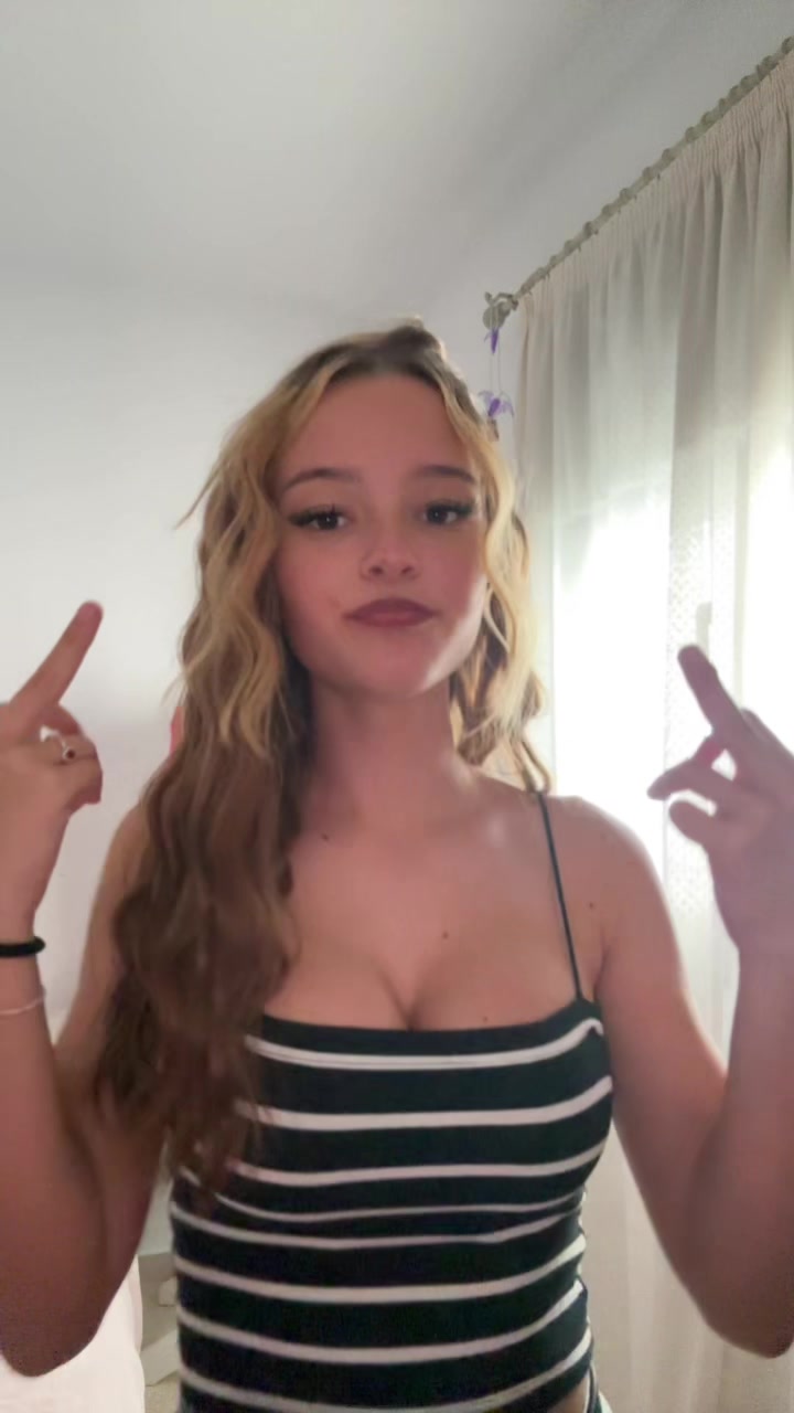 @𝒞ℯ𝓁𝒾𝒶