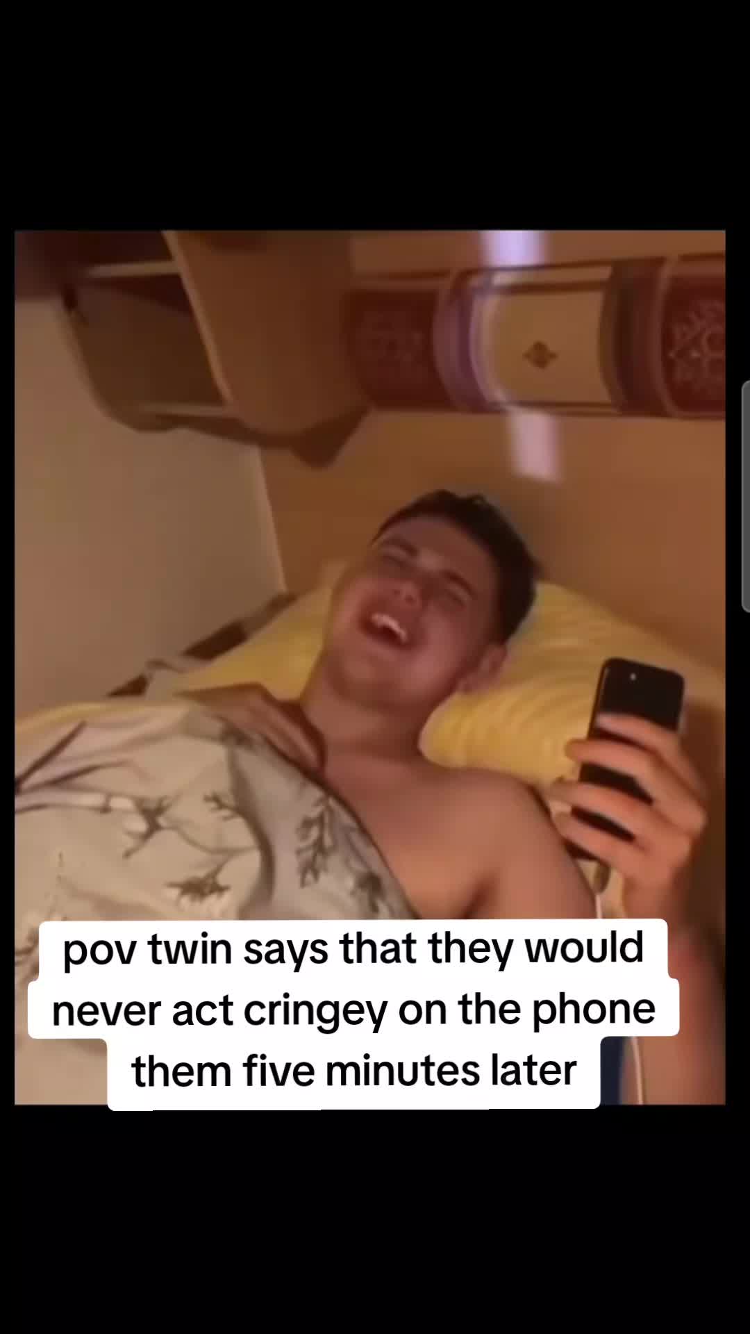 @travellerpage1000