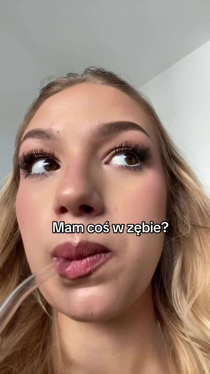 @skosia_