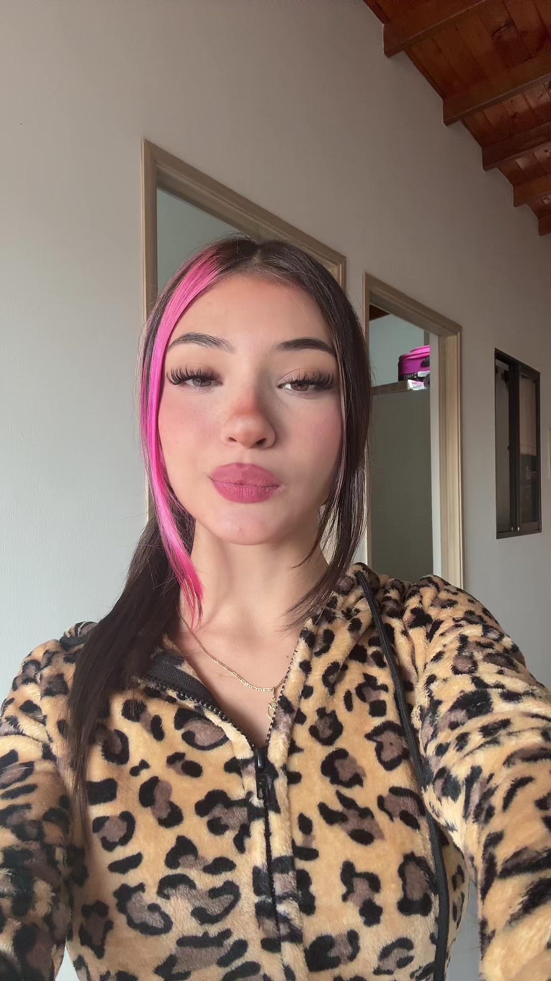 @Zharic Manuela