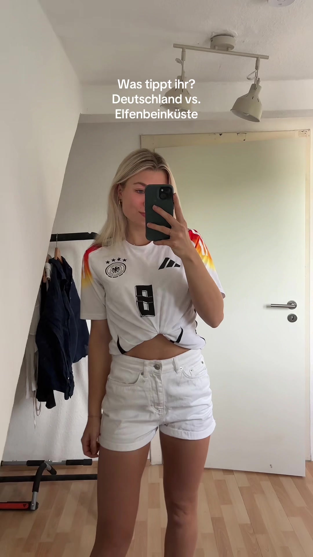 @marie.kws
