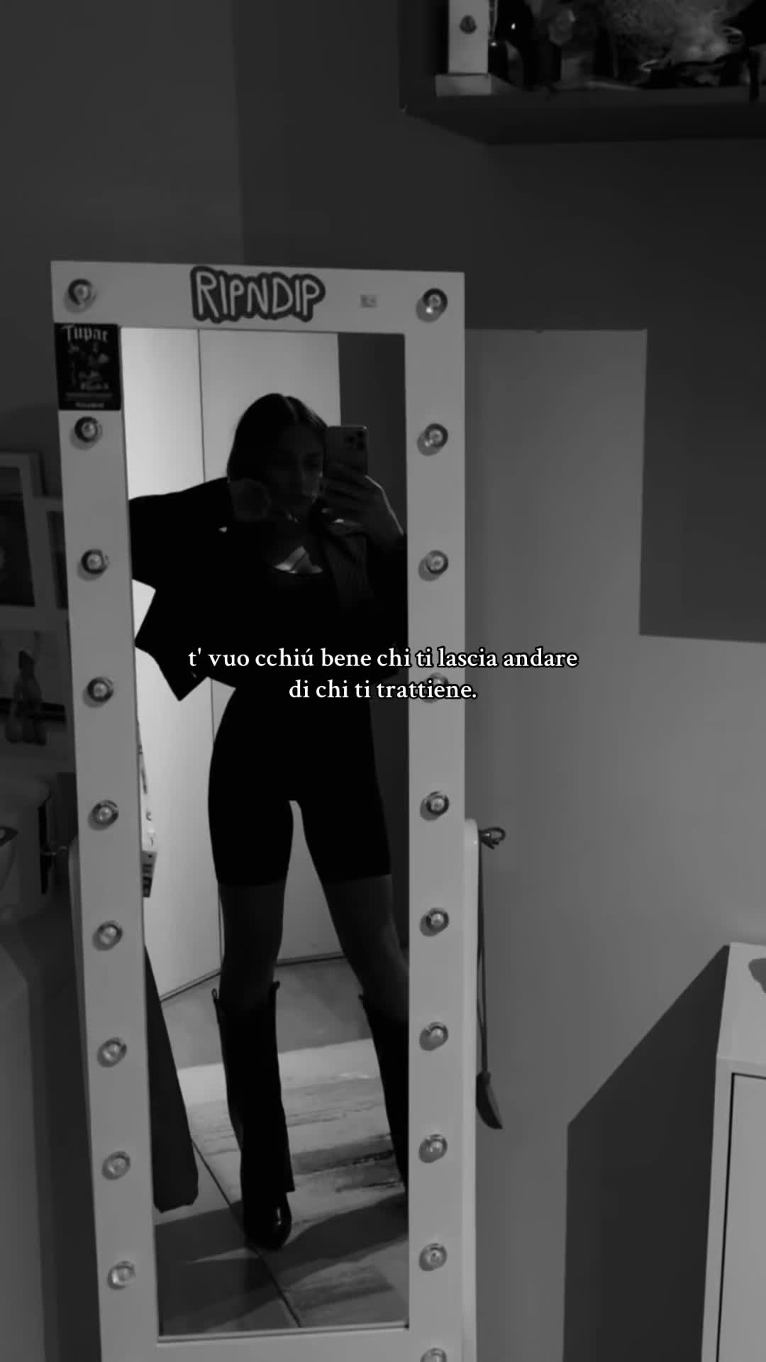 @chiarè