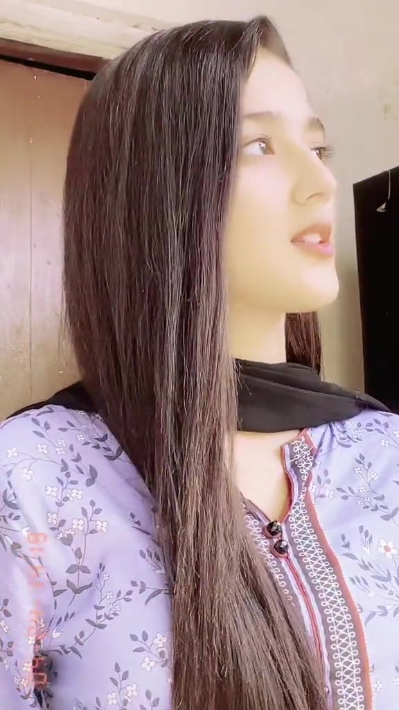 @𝕾𝖆𝖒𝖊𝖊𝖗𝖆 𝕶𝖍𝖆𝖓 🕊️