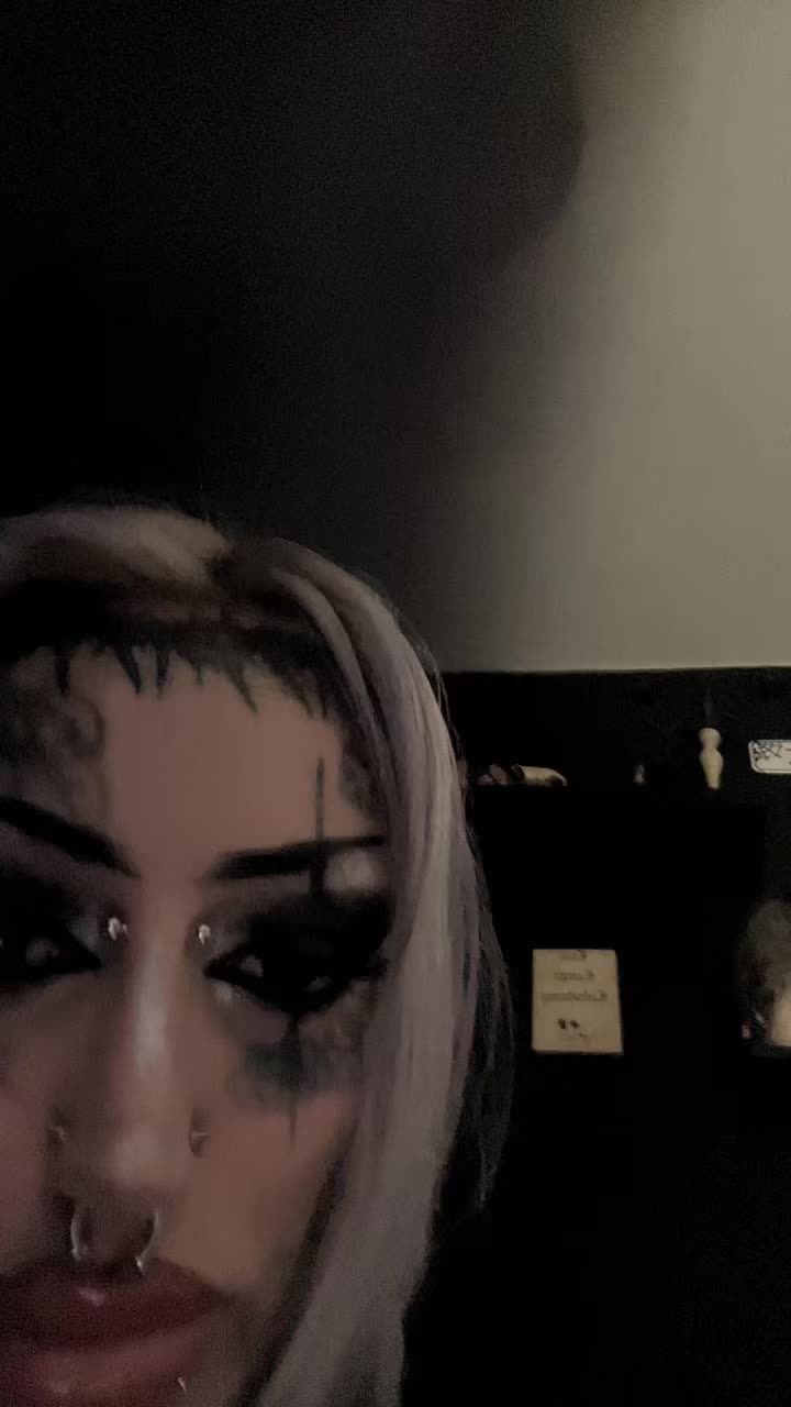 @GoreWhore