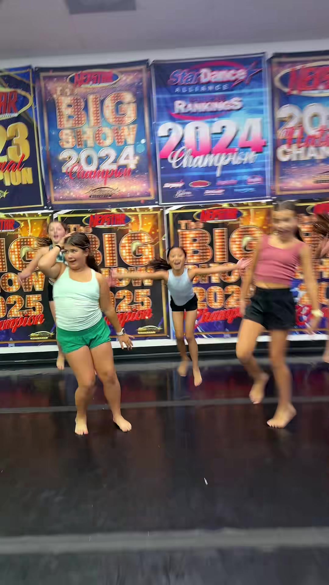 @fomdancecompany