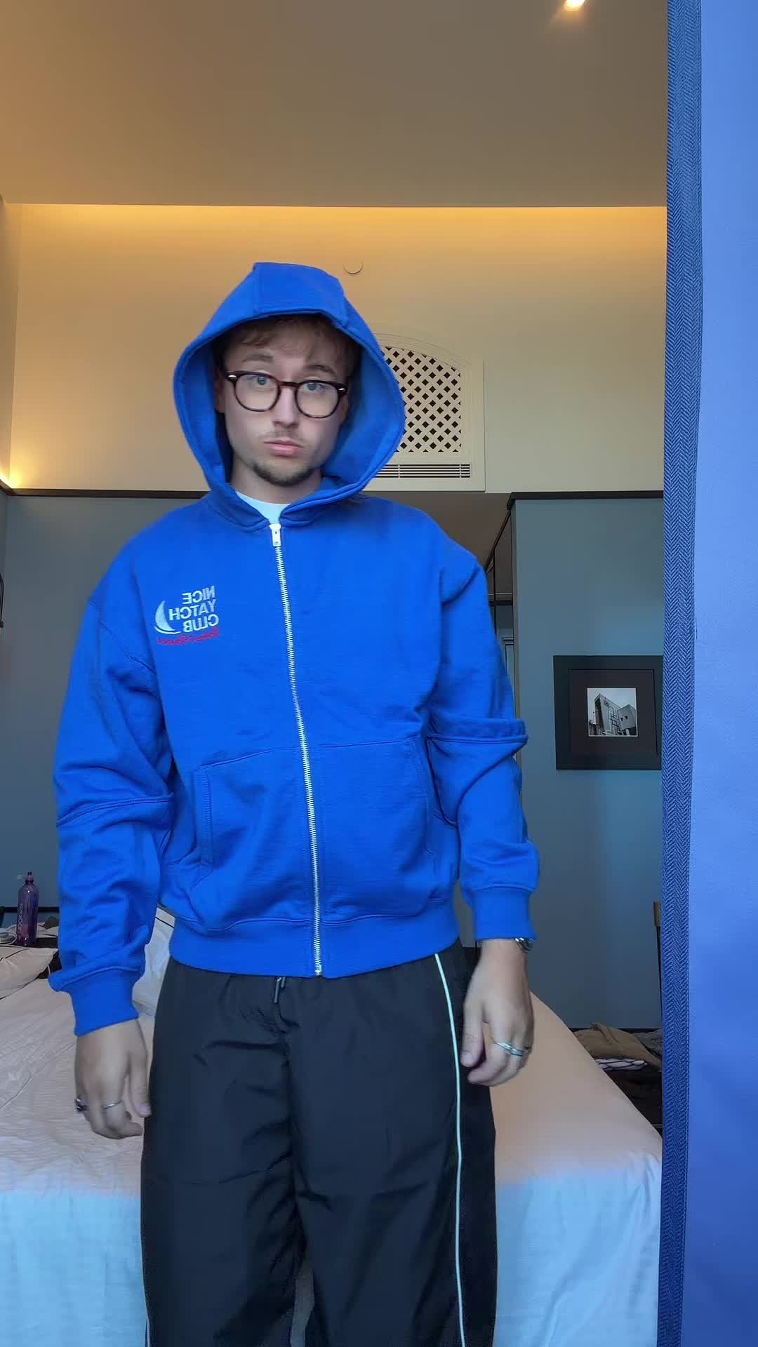 @bonjourflorian
