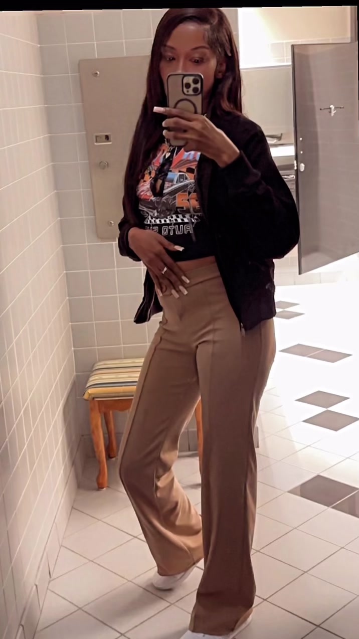 @Thatskinnygirltoya