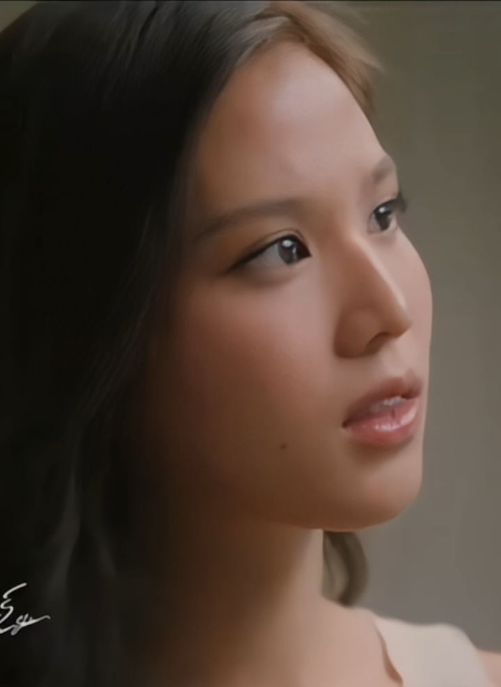 @𝑺𝒐𝒇𝒊 ୨୧