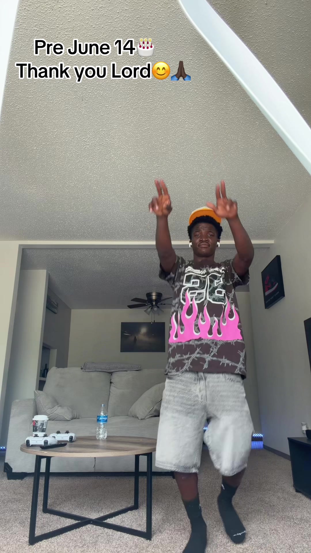 @Dopebowy Jethro🇱🇷✌🏿