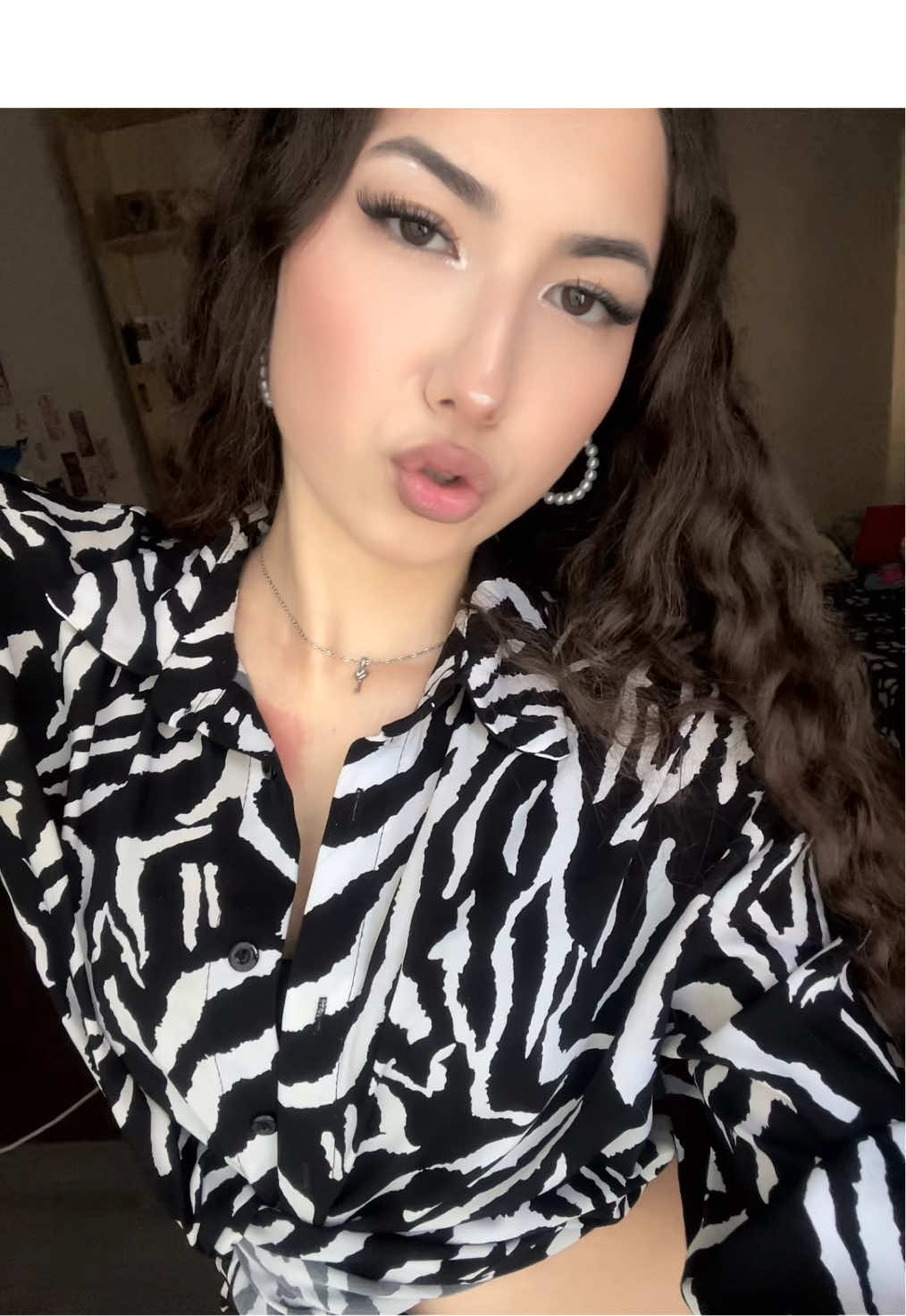 @myafoxx