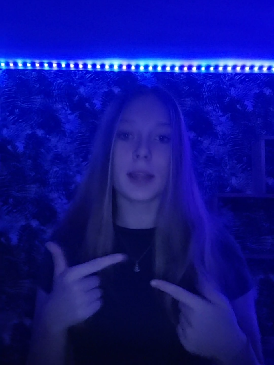 @𝕺𝖑𝖎𝖜𝖎𝖆🥀
