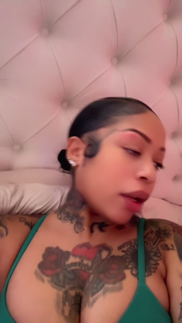 @RosegoldTheBaby22