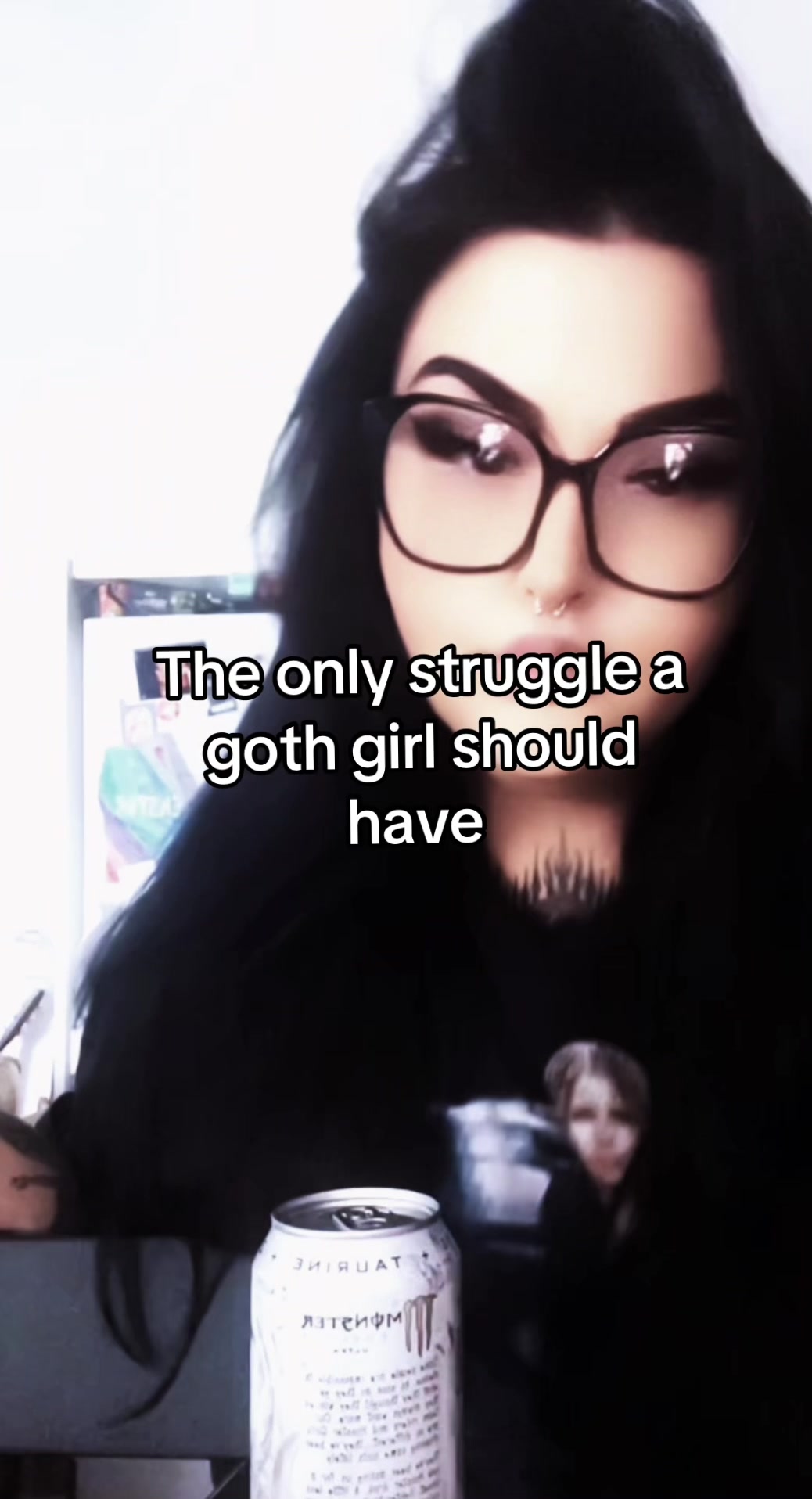 @𝕷𝖎𝖛𝖎𝖓𝖌𝕯𝖊𝖆𝖉𝕲𝖎𝖗𝖑🖤