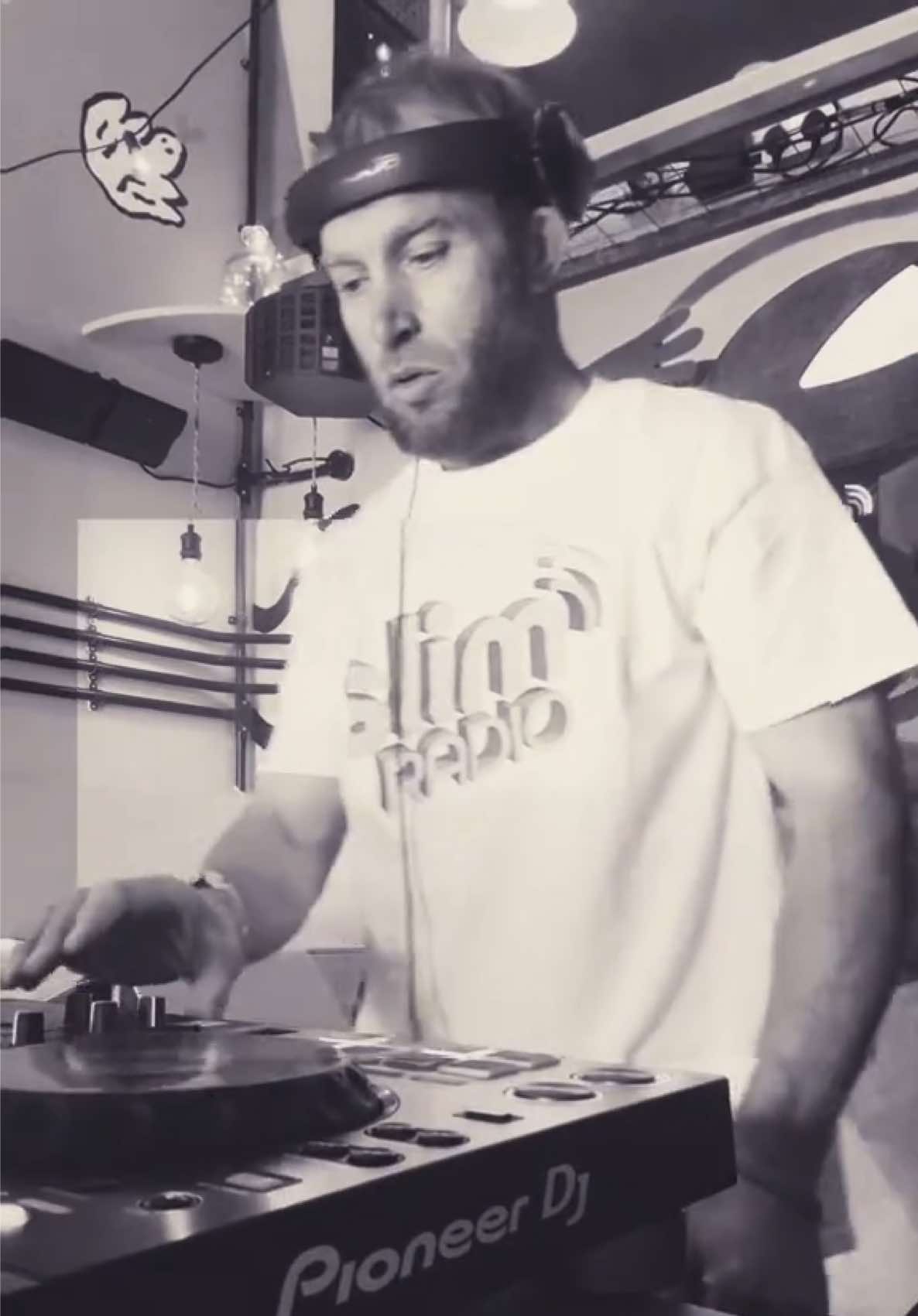 @Peter Pistol Johnston DJ