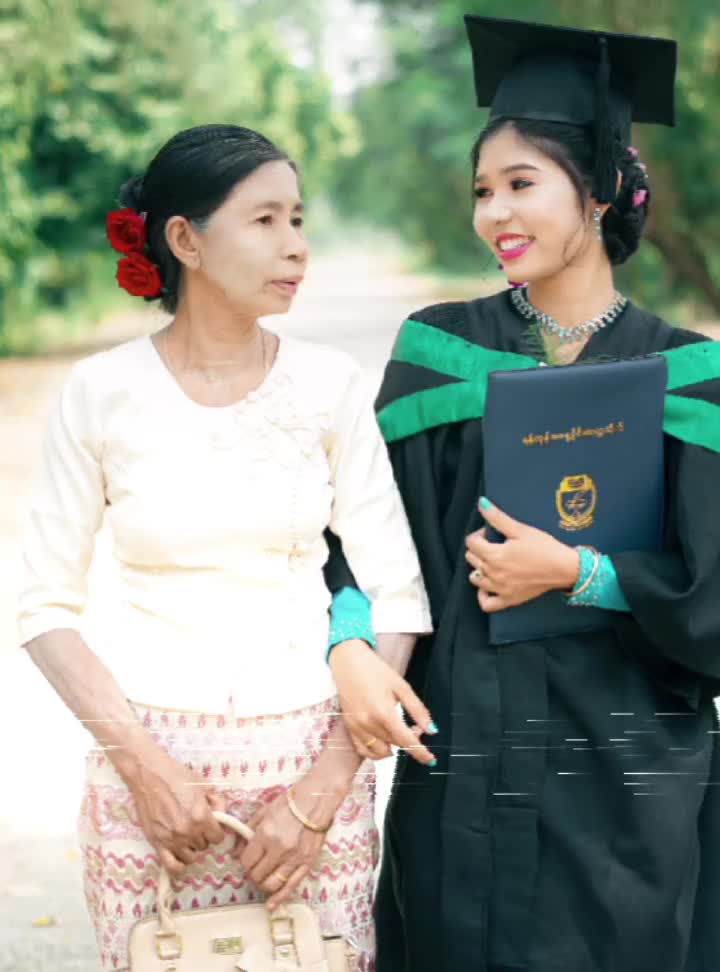 @🌼Ei Ei Phyo🌼