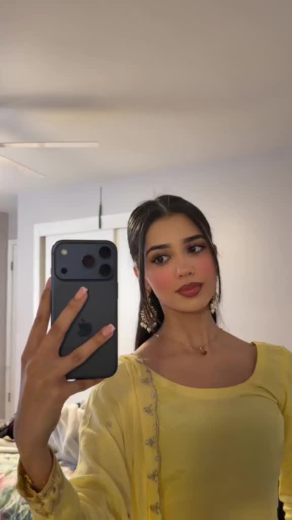 @leena