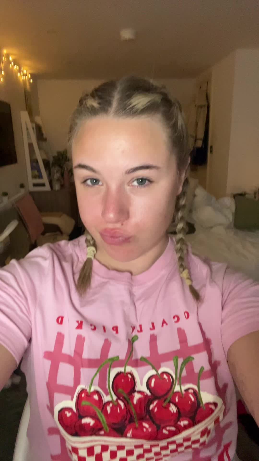 @izzyyyy