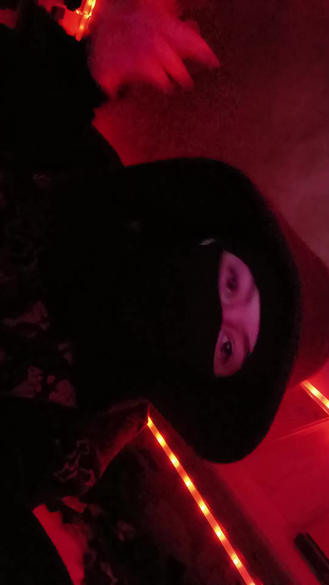 @†+✝+ 𝕳𝖊𝖑𝖑𝕳𝖔𝖚𝖓𝖉 +✝+†