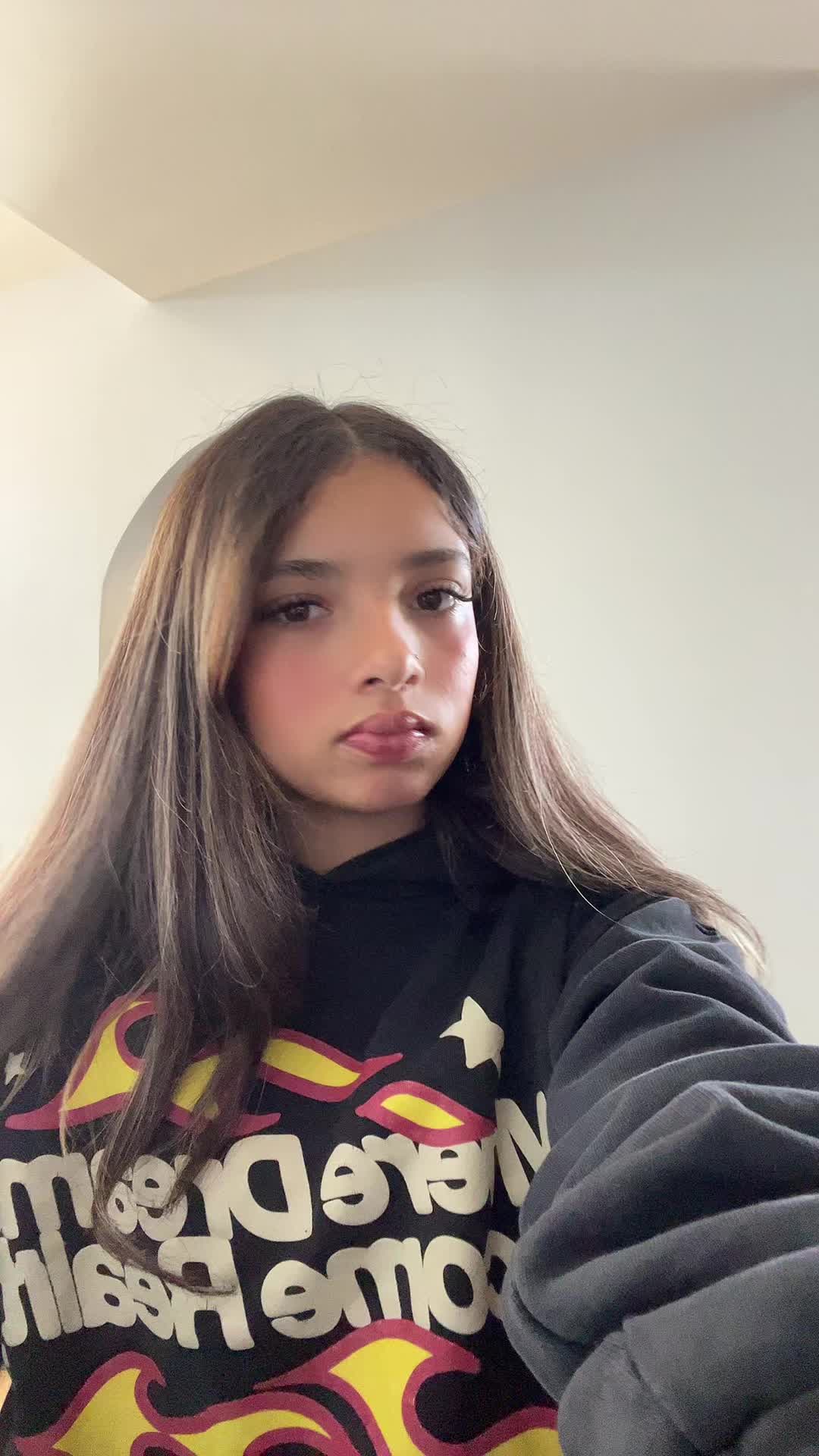 @karina.