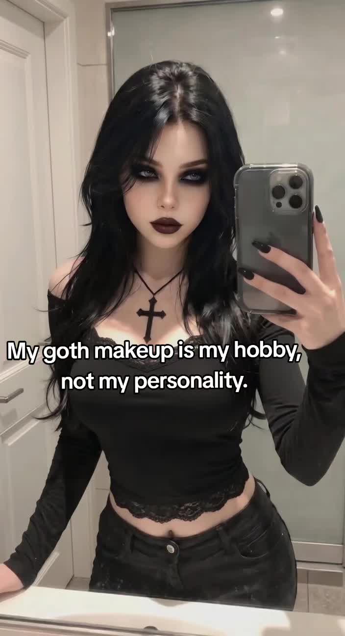 @GothBabe_Serena