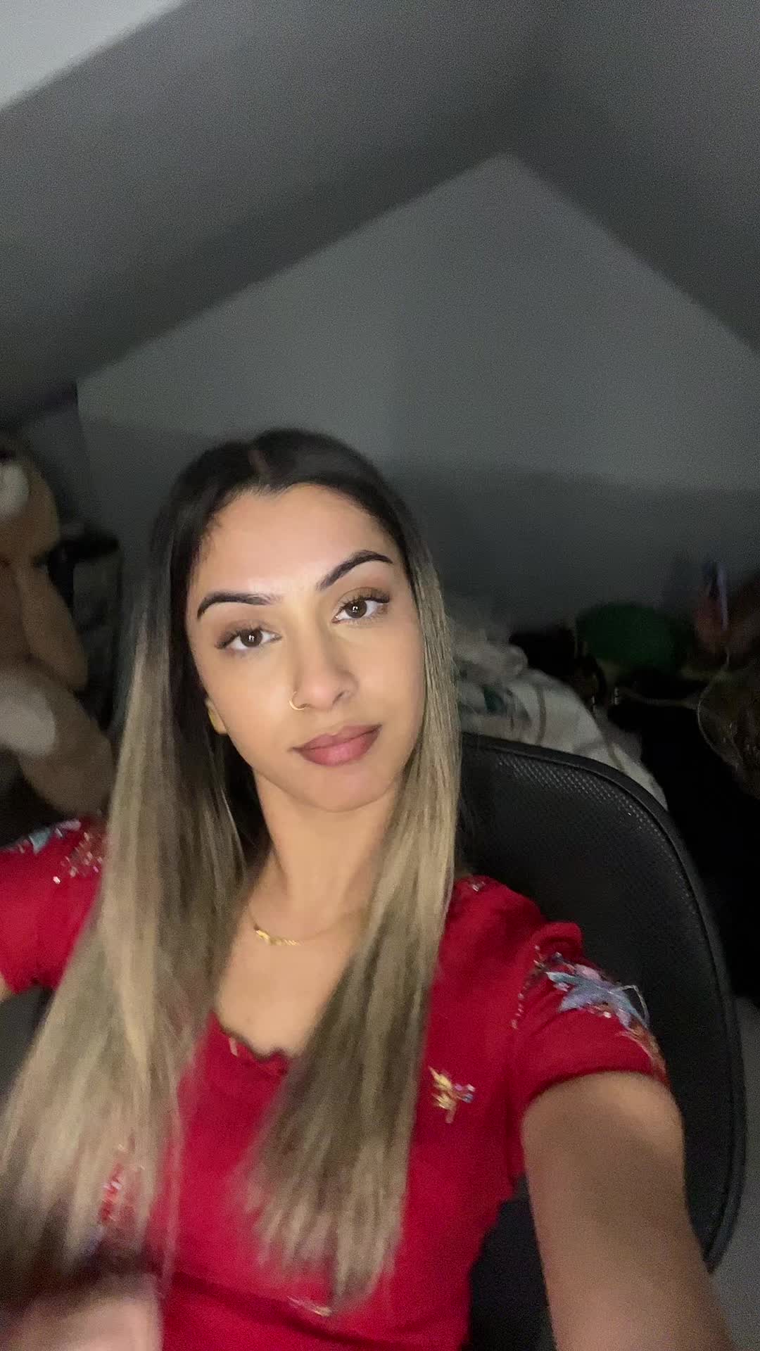 @G ☬