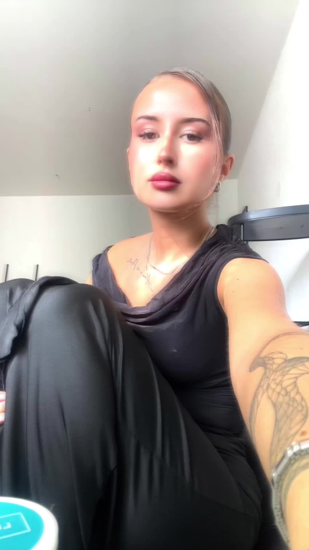 @Tildasmash