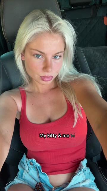 @thatyoungblonde__
