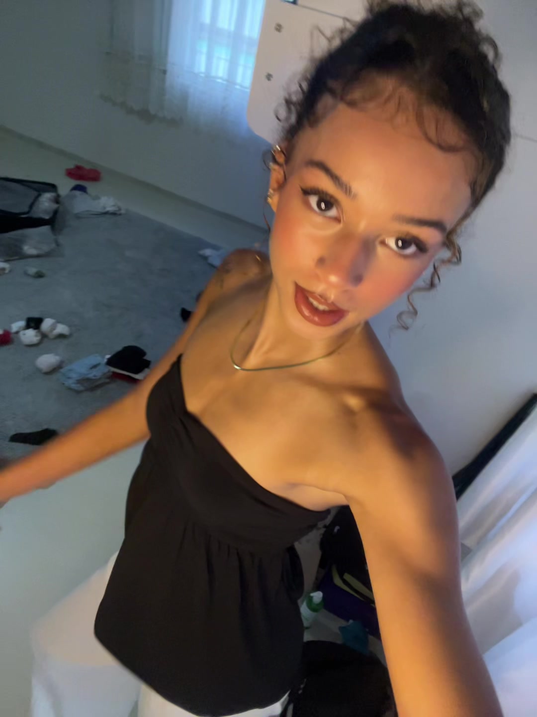 @anisalizuade