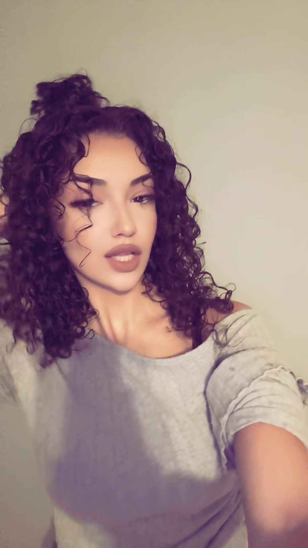@𝚎𝚜𝚝𝚎𝚛𝚊♡