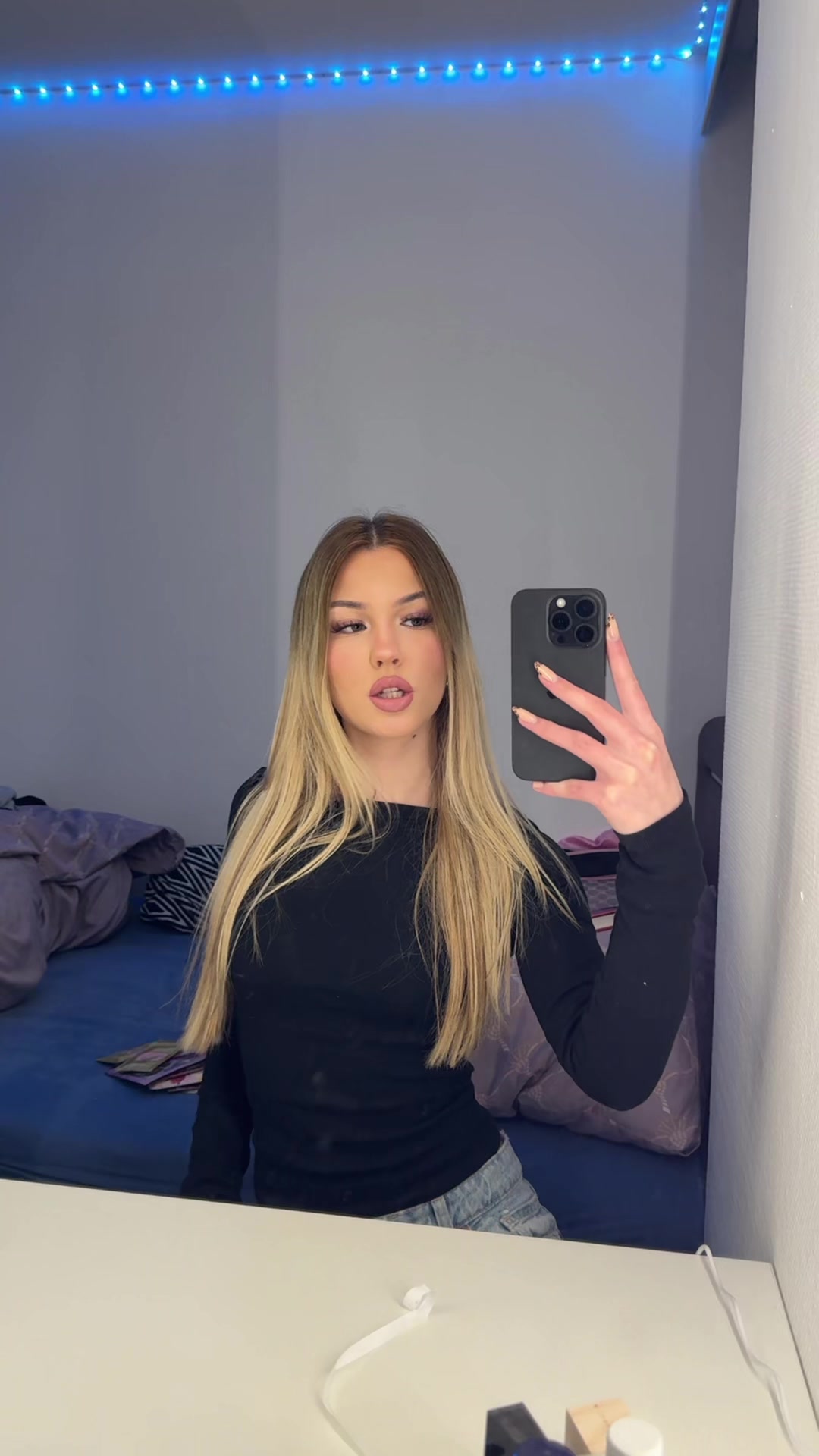 @๐๐