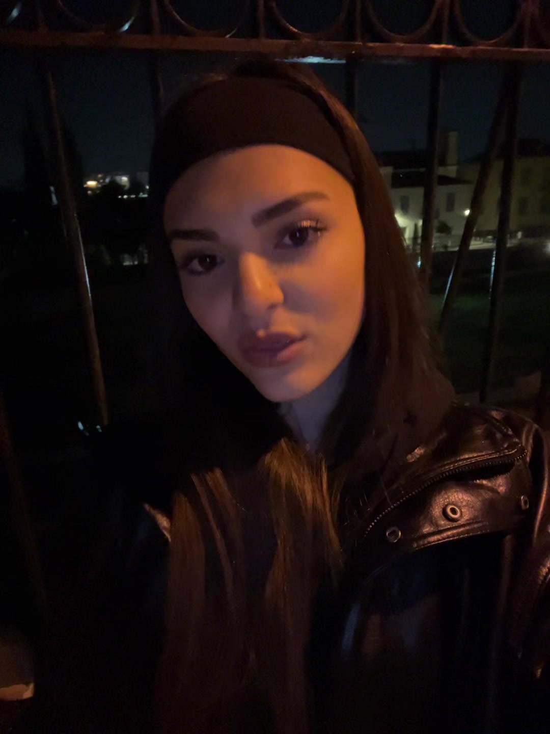 @𝑴