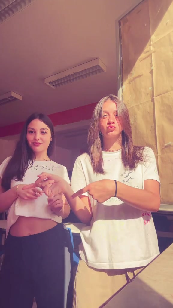 @Carlottadaielloo_