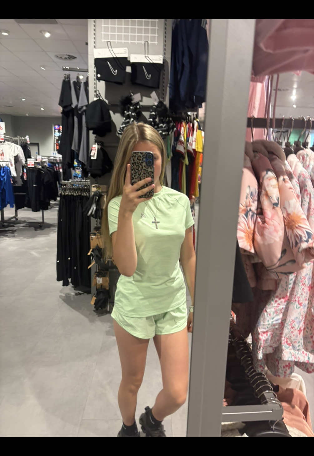 @Lily✝️📿
