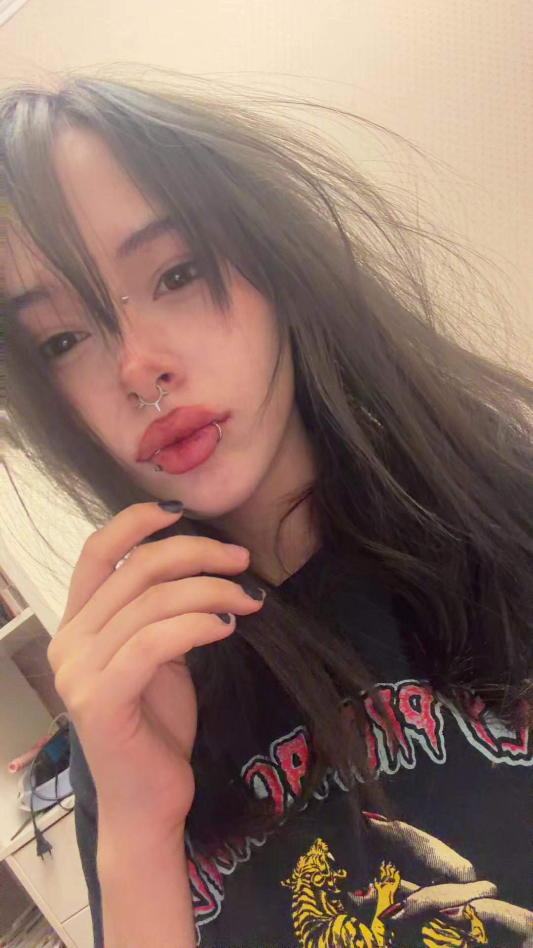 @Ririka