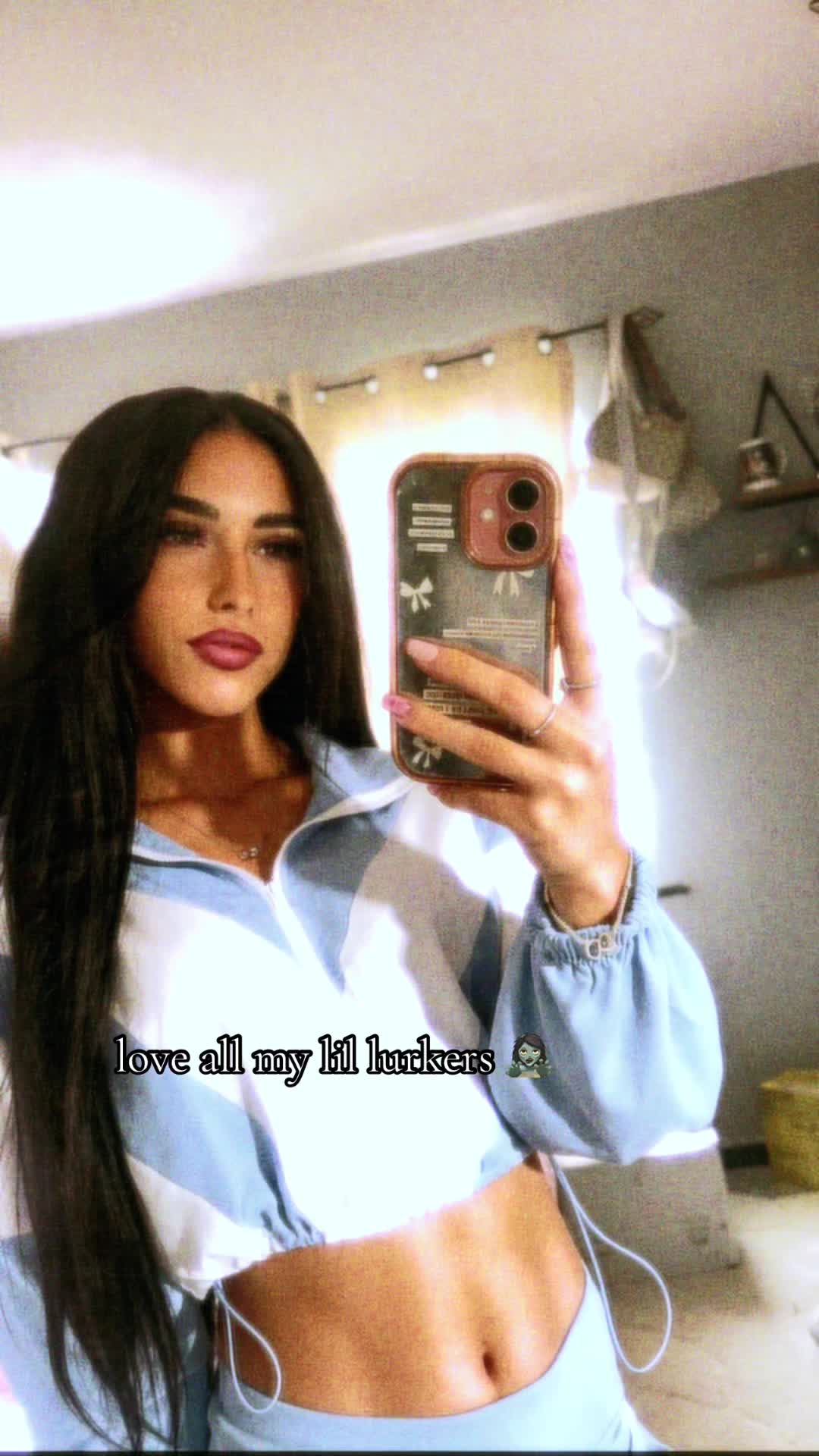 @Demi roberts🍒🐆