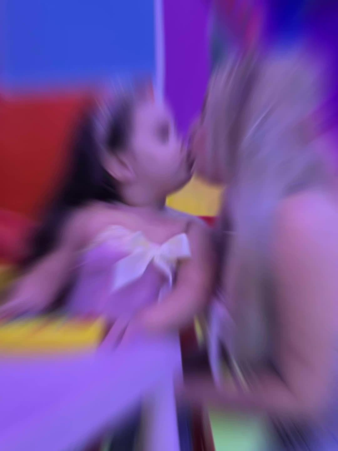 @T E K