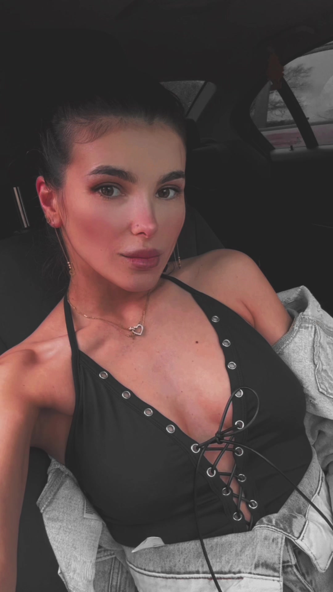 @💜