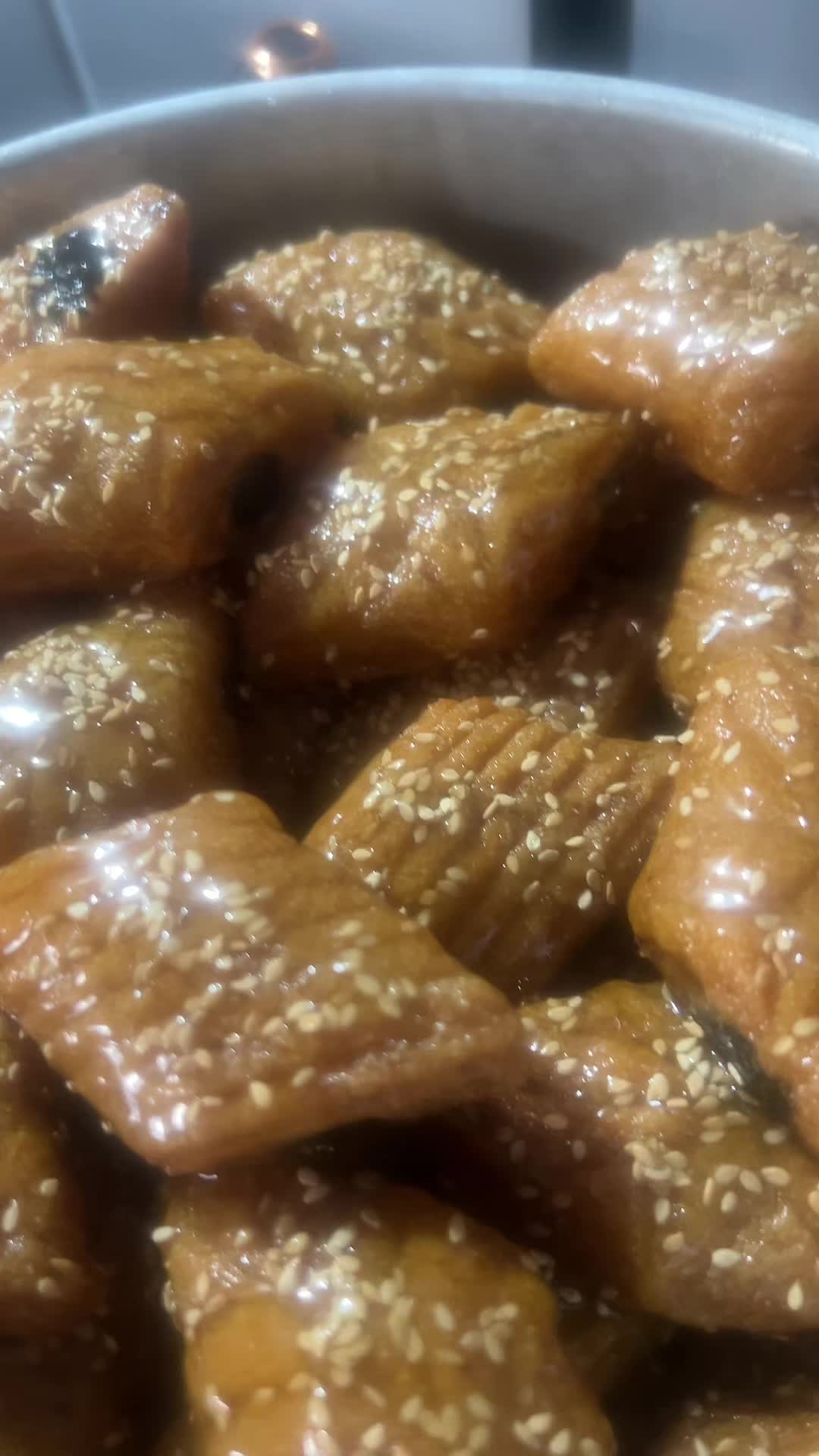 @Inayaaa___