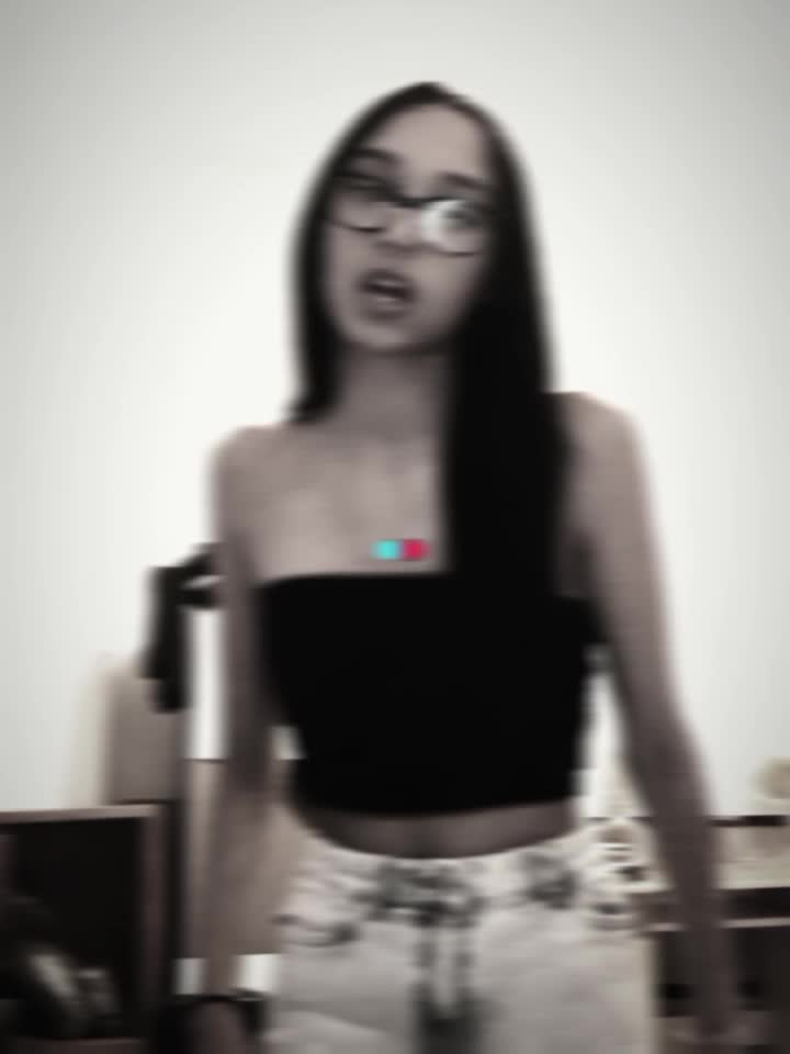 @_.aduskq_.
