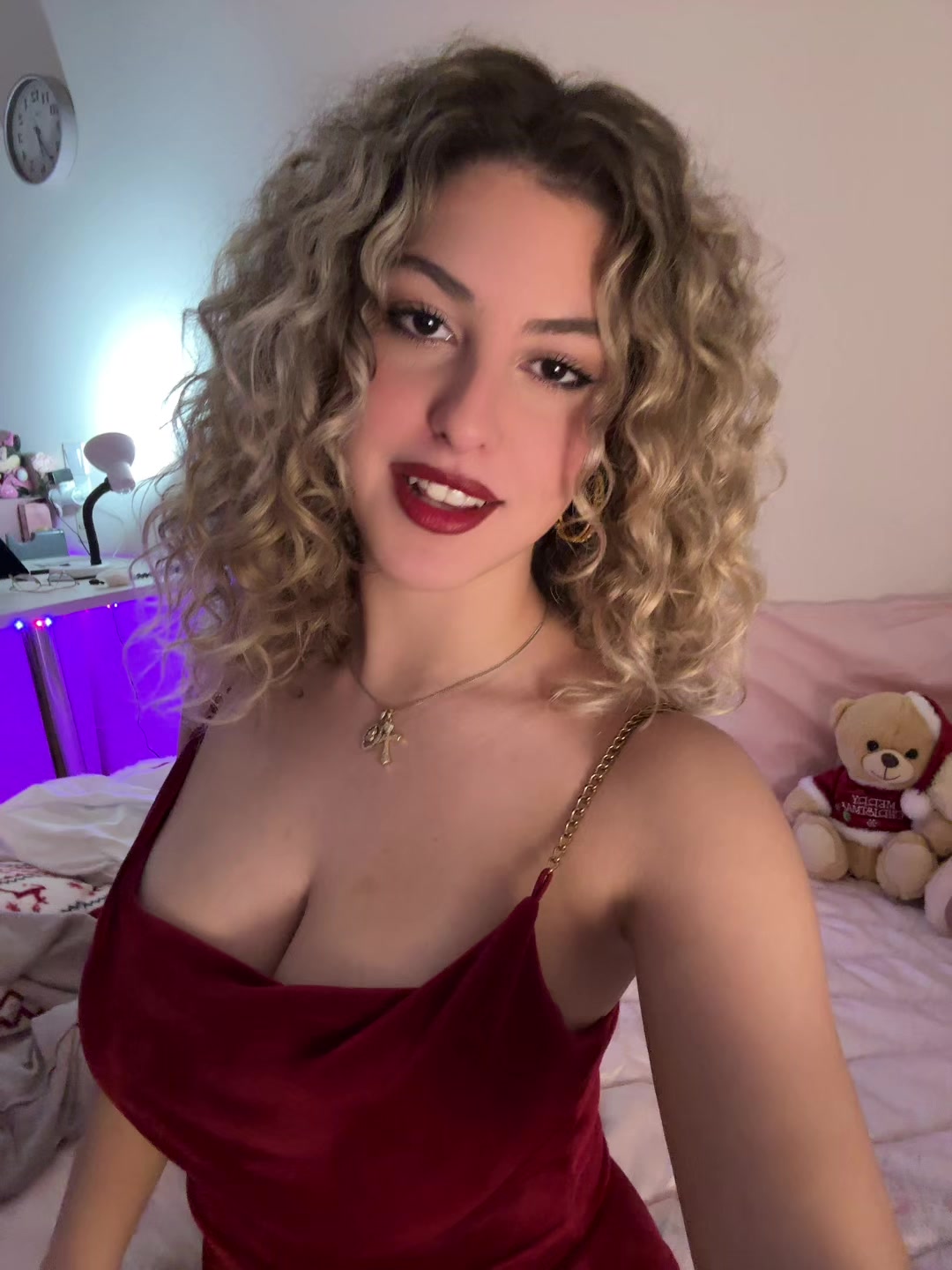 @kwnoula