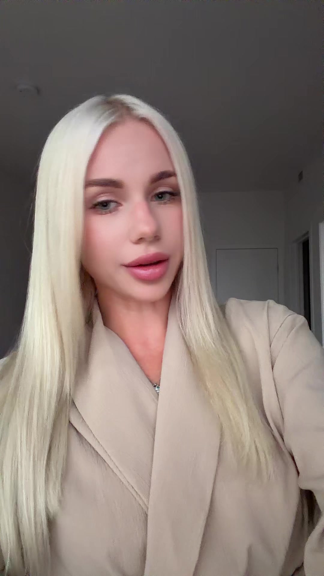 @Slavicblondexoxo