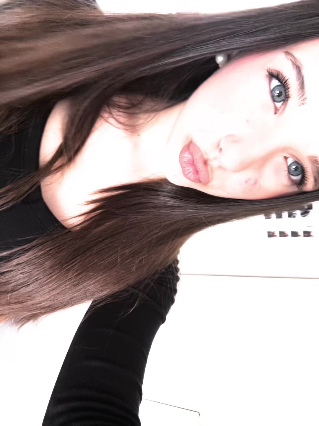 @𝒈𝒊𝒖𝒖🪐