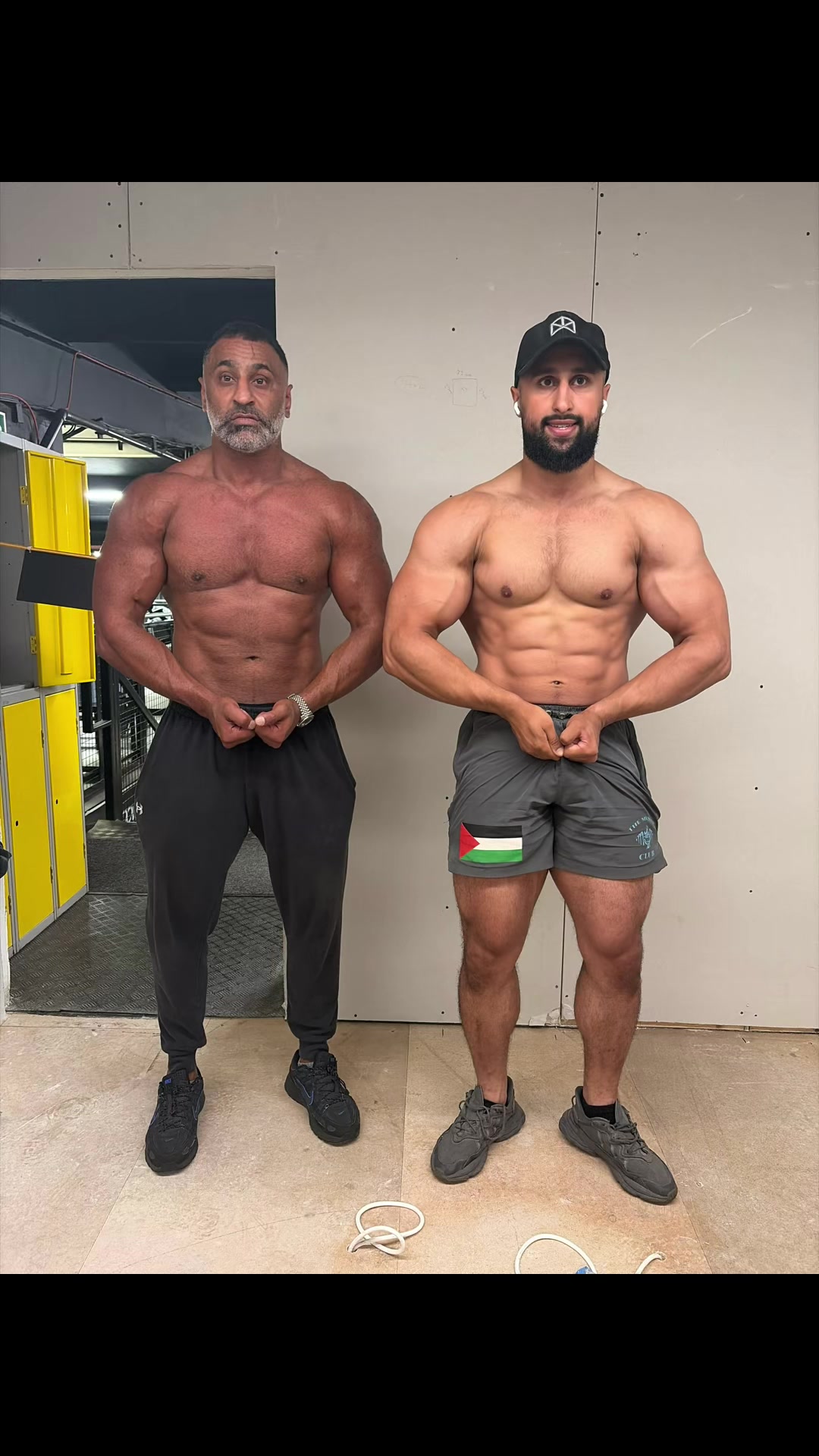 @mrdeen_official__