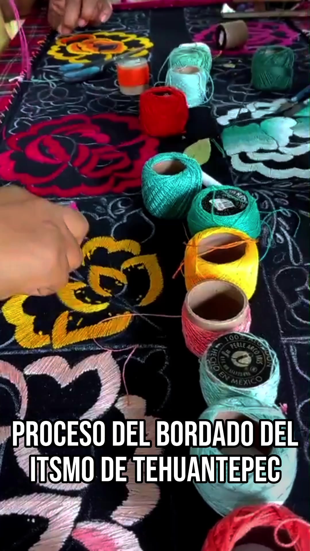 @raicesbordadasoaxaca